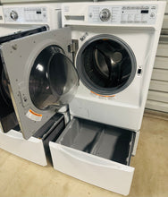 Load image into Gallery viewer, Kenmore Elite Set Frontloaders Washer Dryer