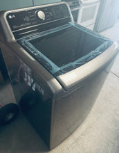 Load image into Gallery viewer, New open box lg washer $499