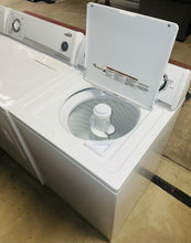 Load image into Gallery viewer, Whirlpool Heavy Duty Washer
