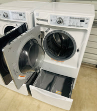 Load image into Gallery viewer, Kenmore Elite Set Frontloaders Washer Dryer
