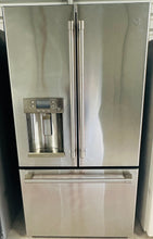 Load image into Gallery viewer, GE Bottom Freezer
