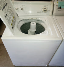 Load image into Gallery viewer, Refurbished Kenmore Top Load Washer

