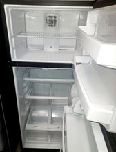 Load image into Gallery viewer, GE Stainless Steel Refrigerator $399
