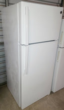 Load image into Gallery viewer, GE Refrigerator $399
