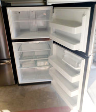 Load image into Gallery viewer, GE Stainless Steel Refrigerator SALE $499
