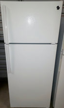 Load image into Gallery viewer, GE Refrigerator $399

