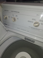 Load image into Gallery viewer, Refurbished Kenmore Topload Washer
