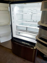 Load image into Gallery viewer, A GE Bottom Freezer

