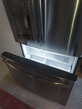Load image into Gallery viewer, A GE Bottom Freezer
