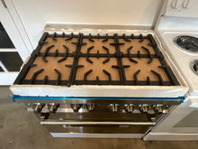 Load image into Gallery viewer, New Z Line Gas Range 4 piece package
